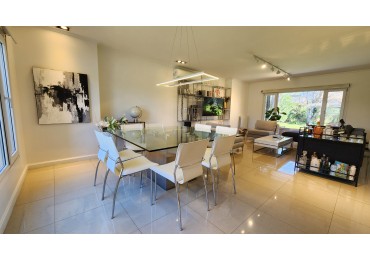 MIRAFLORES . Barrio cerrado Funes Hills - Funes